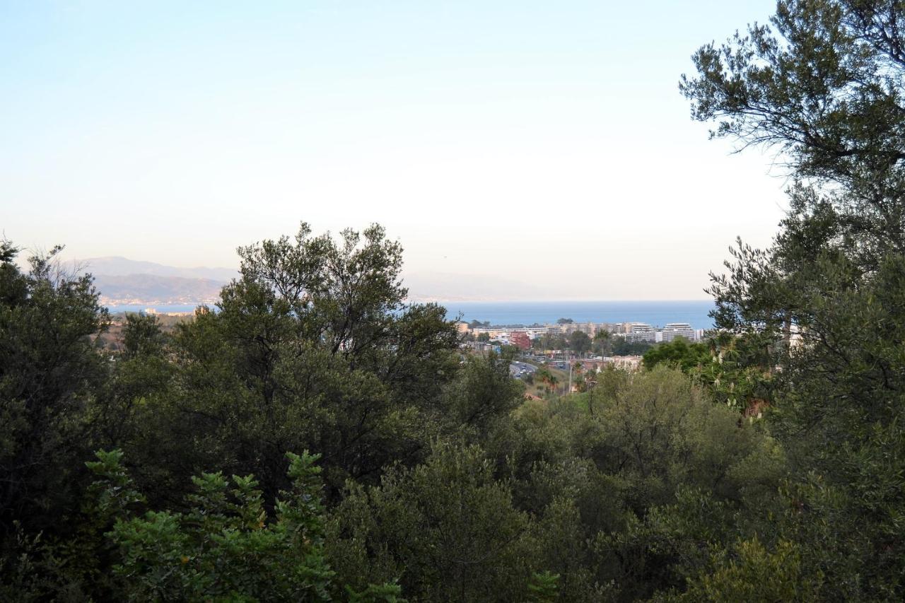 Suite Estudio Montana Torremolinos Exterior photo